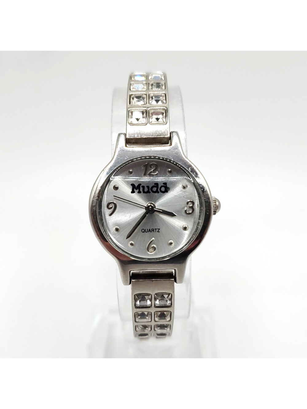 Mudd Quartz Womens Watch 22mm Silver Tone New Battery